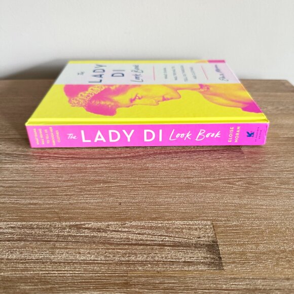 The Lady Di Look Book - Picture 4 of 4